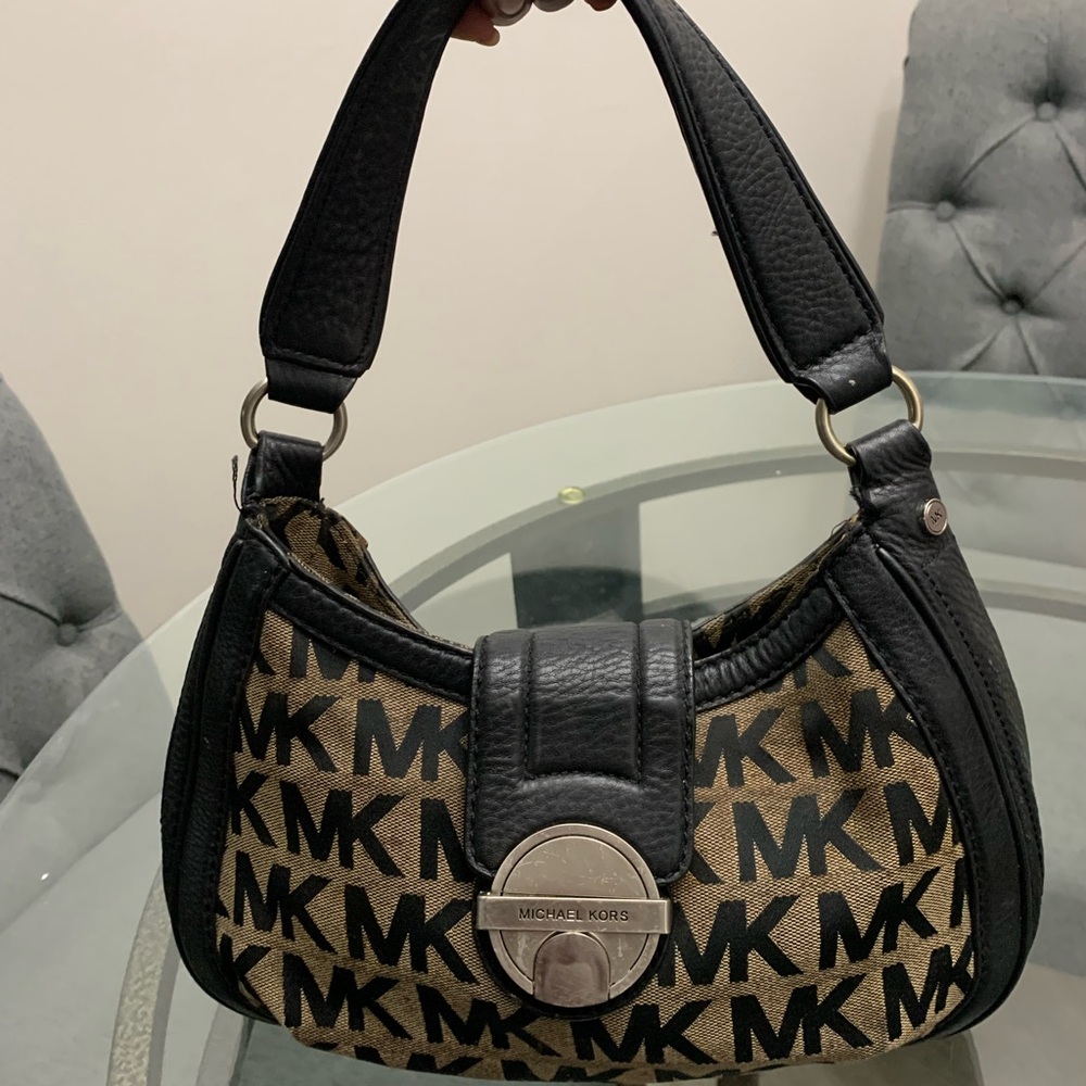 Michael Kors Black and Tan Shoulder Bag
